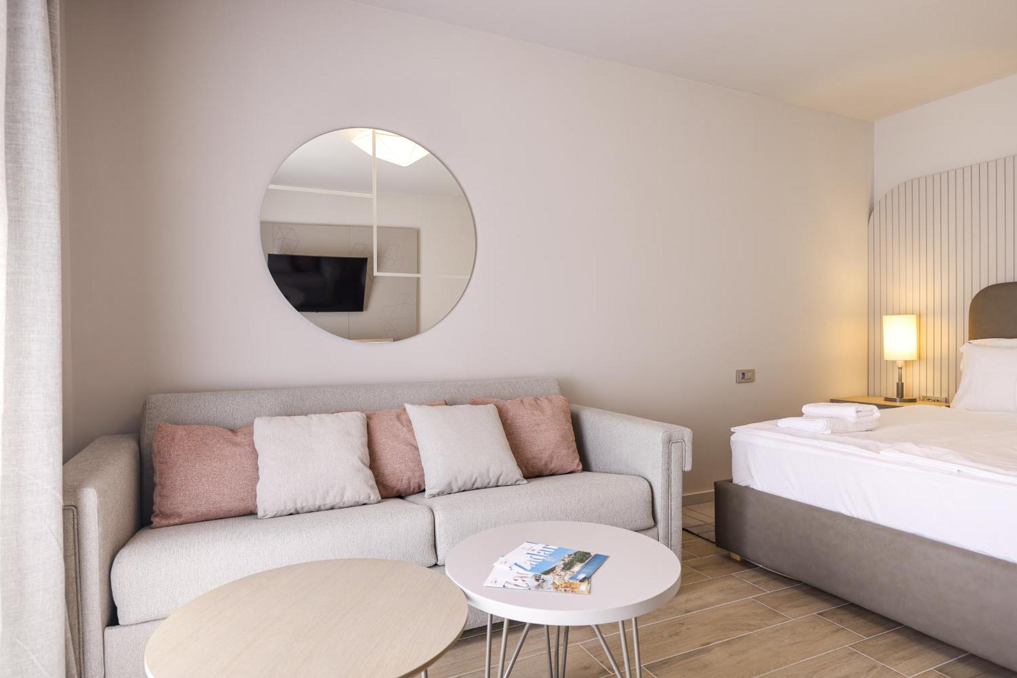 Arsenal Lofts Apartment Задар Стая снимка
